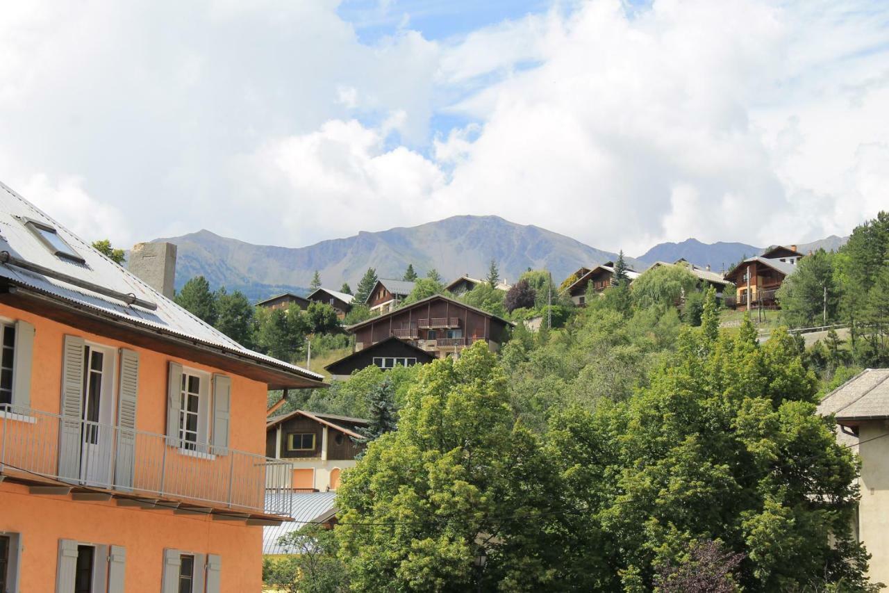 Appartement Style Chalet Centre Barcelonnette Kültér fotó